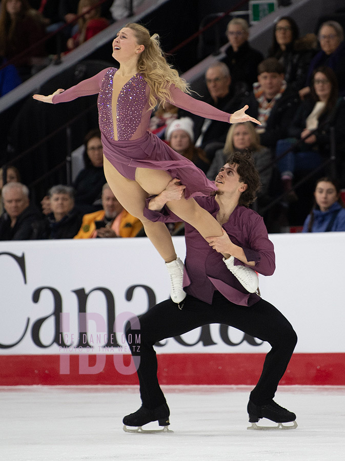 Alicia Fabbri & Paul Ayer