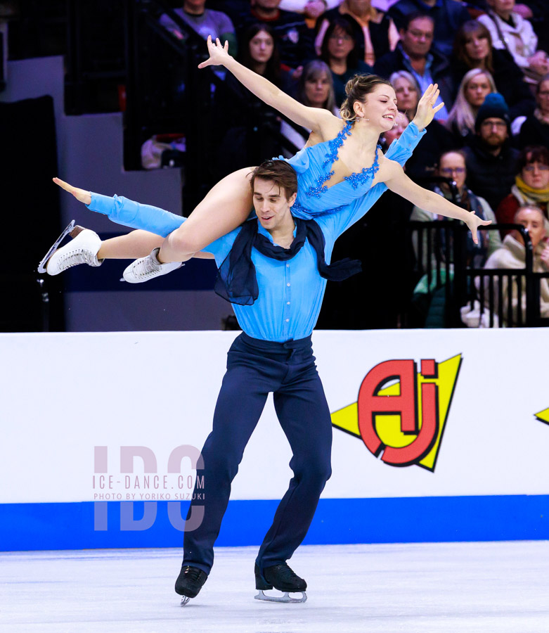 Victoria Manni & Carlo Roethlisberger (ITA)