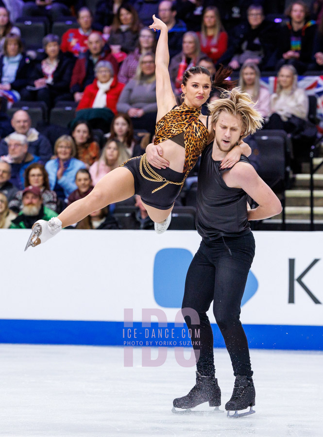 Zoe Larson & Andrii Kapran (UKR)