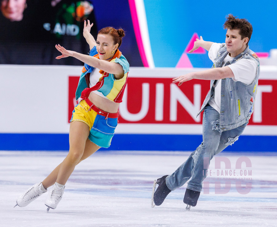 Carolane Soucisse & Shane Firus (IRL)