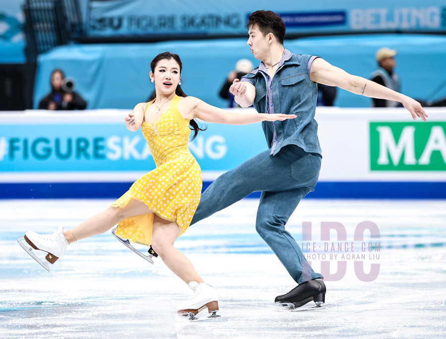 Shiyue Wang & Xinyu Liu (CHN)