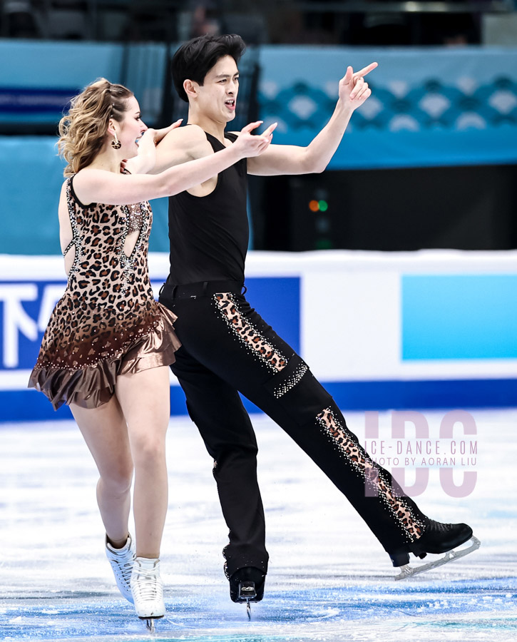 Jamie Fournier & Everest Zhu (CAN)