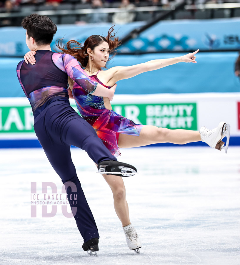 Zixi Xiao & Linghao He (CHN)