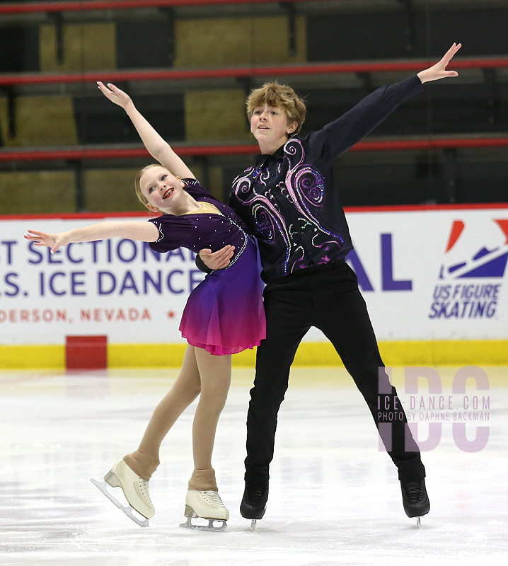 Chloe Abendroth & Jami Beck