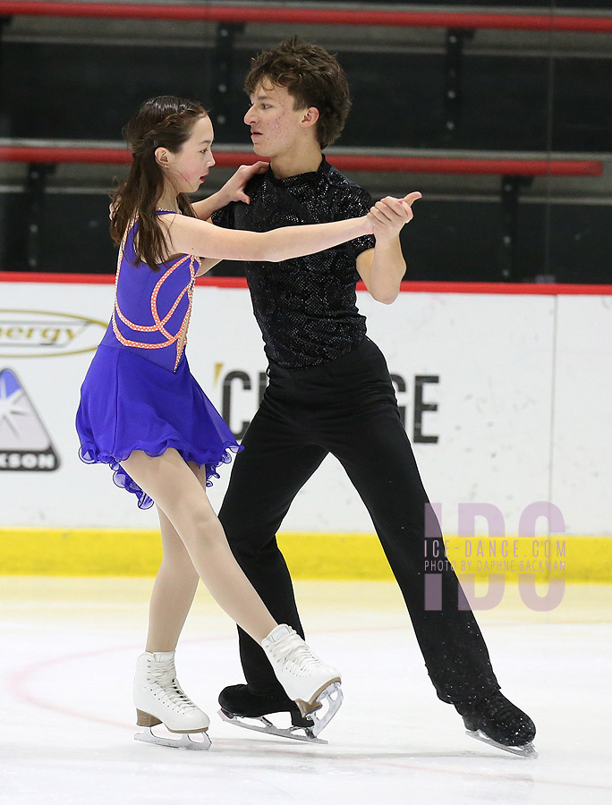 Julia Robinson & Carter Schopf