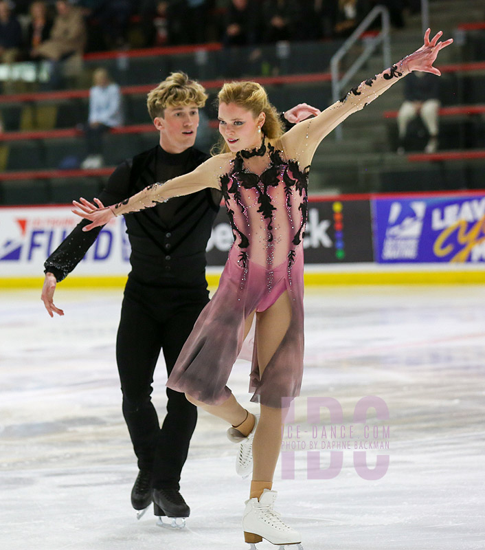 Caroline Mullen & Brendan Mullen 