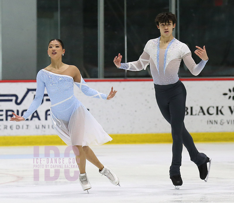 Amy Cui & Jonathan Rogers