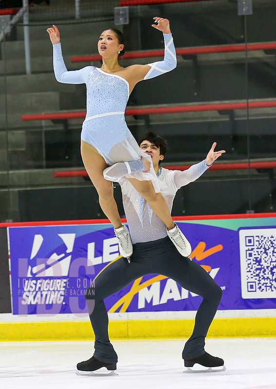 Amy Cui & Jonathan Rogers