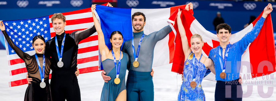The Medalists (Photo by Danielle Earl) 