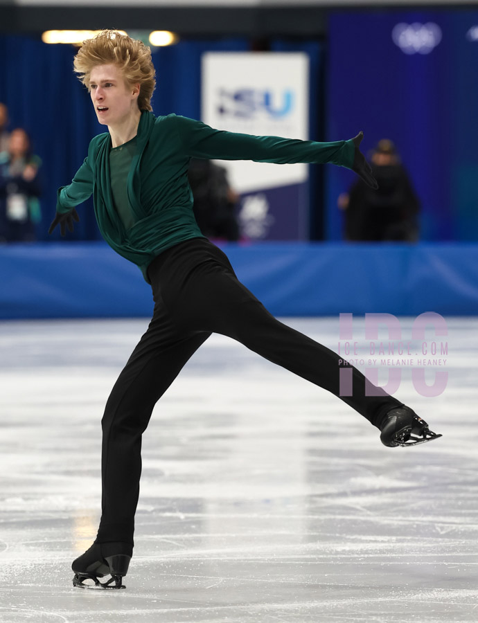 Stephen Gogolev (CAN)