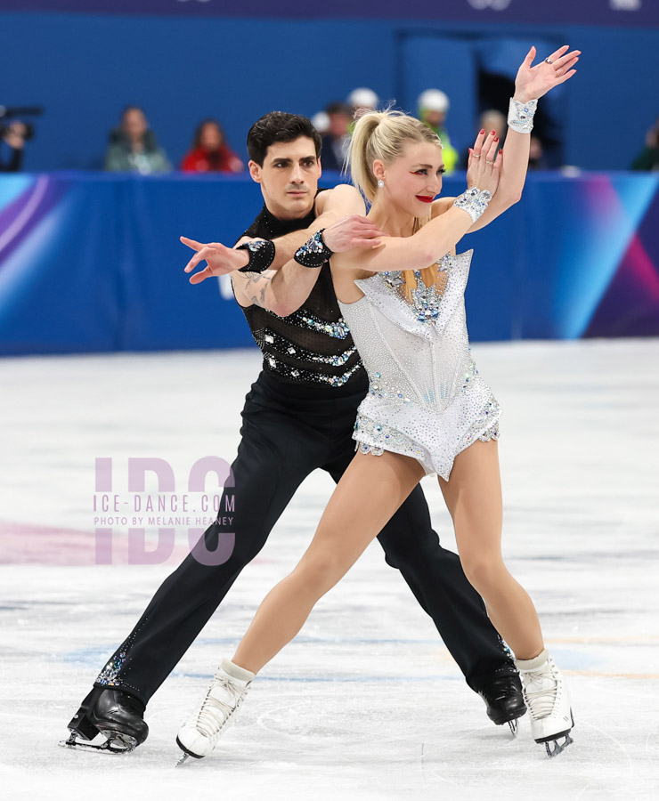 Piper Gilles & Paul Poirier (CAN)
