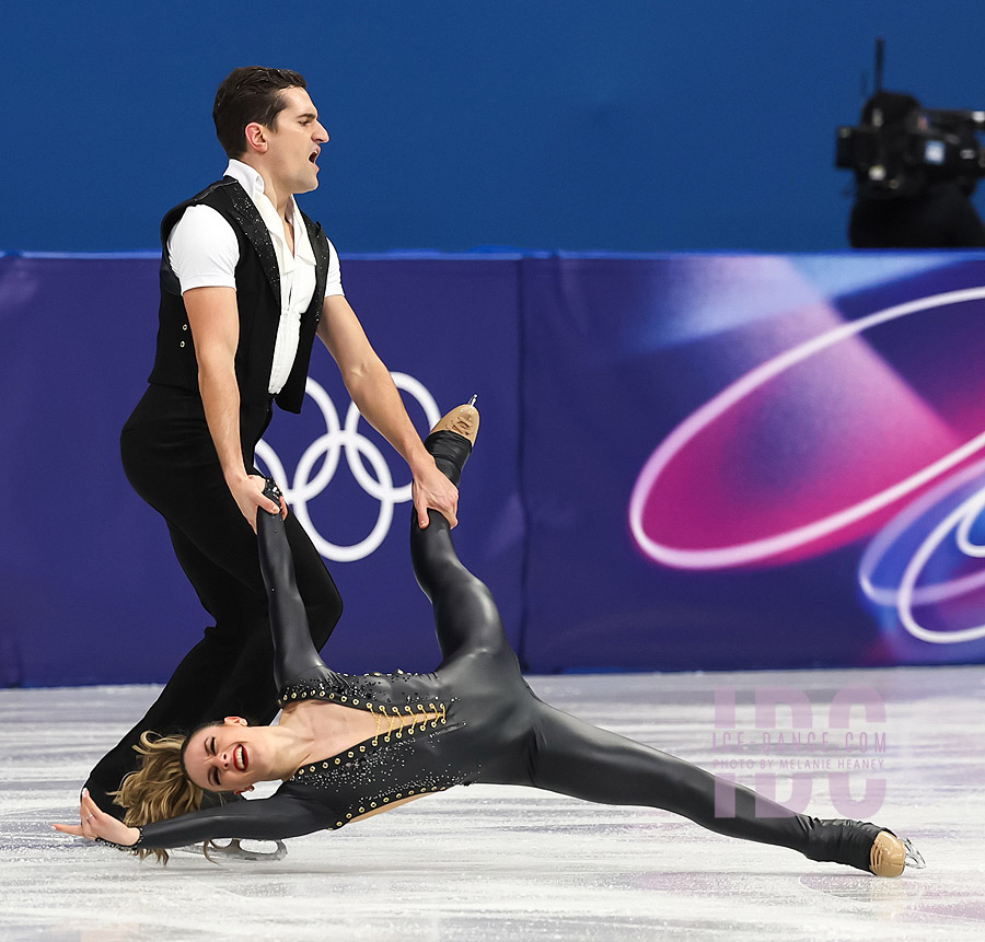 Marie-Jade Lauriault & Romain Le Gac (CAN)