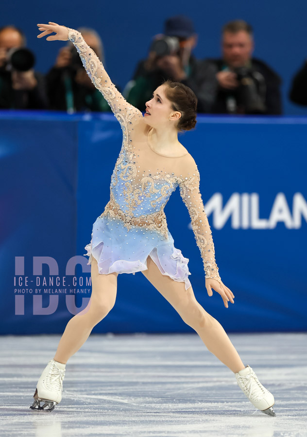 Isabeau Levito (USA)