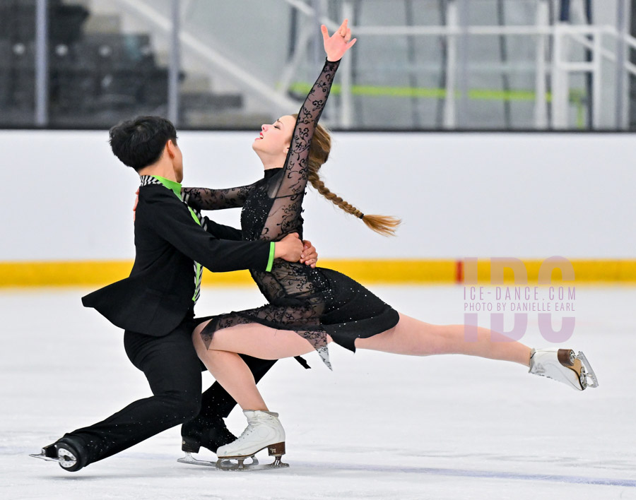 Auréa Cincon-Debout & Earl Jesse Celestino