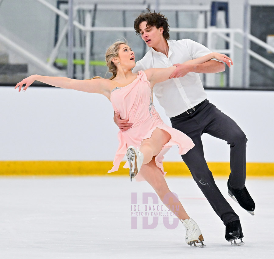 Summer Homick & Nicholas Buelow