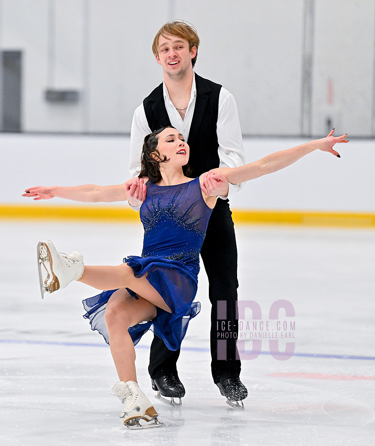 Alyssa Robinson & Jacob Portz