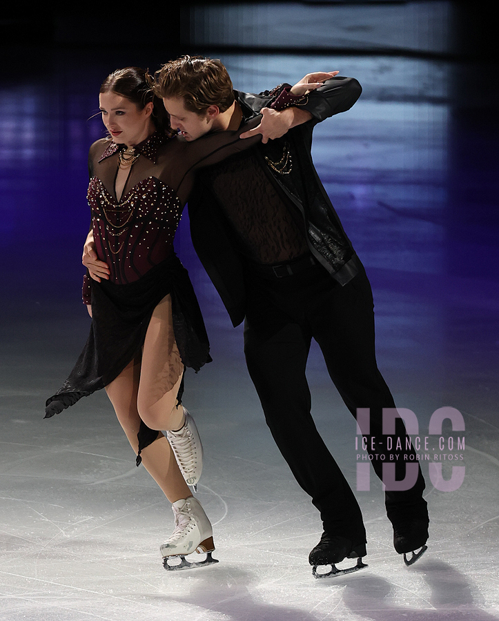 Christina Carreira & Anthony Ponomarenko