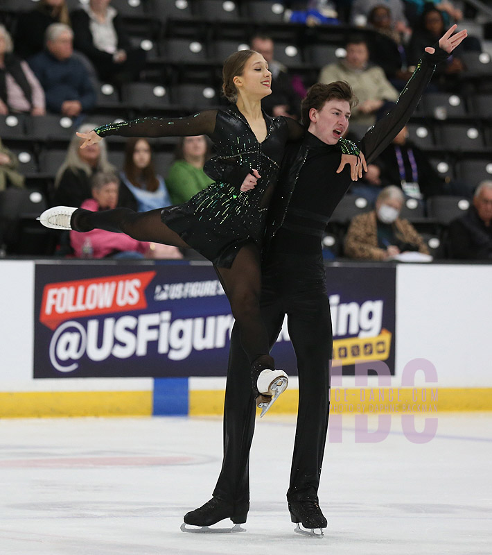 Sophia Feige & Wiles Middlekauff