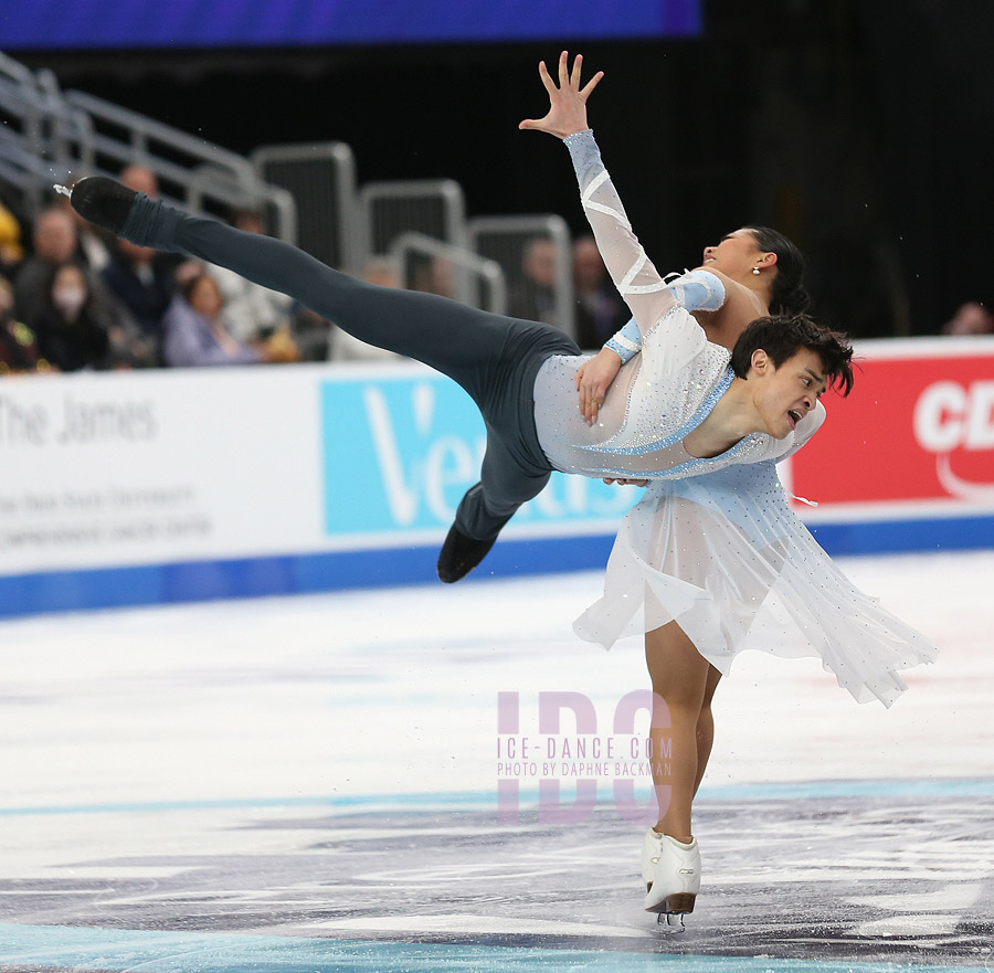 Amy Cui & Jonathan Rogers