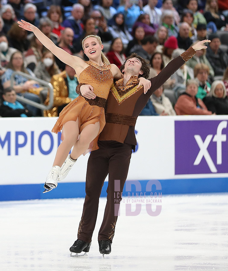 Eva Pate & Logan Bye