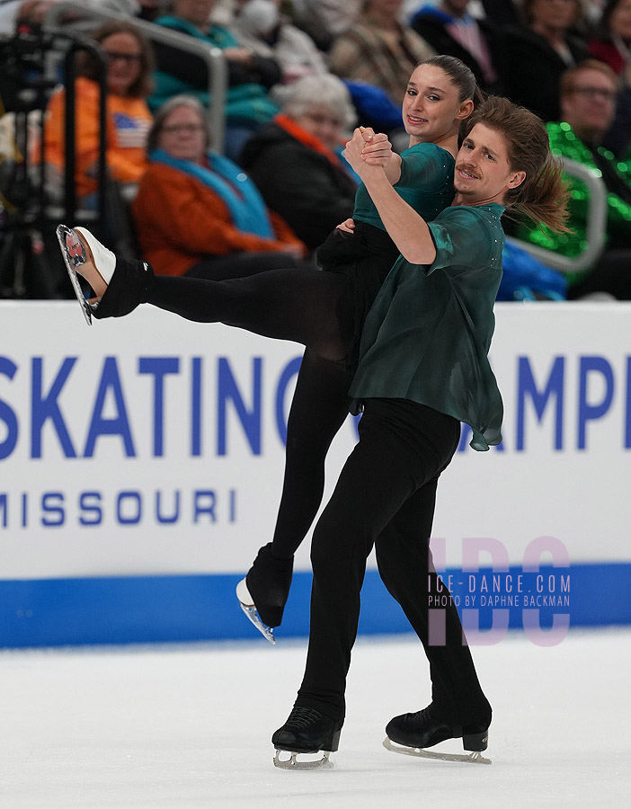 Oona Brown & Gage Brown