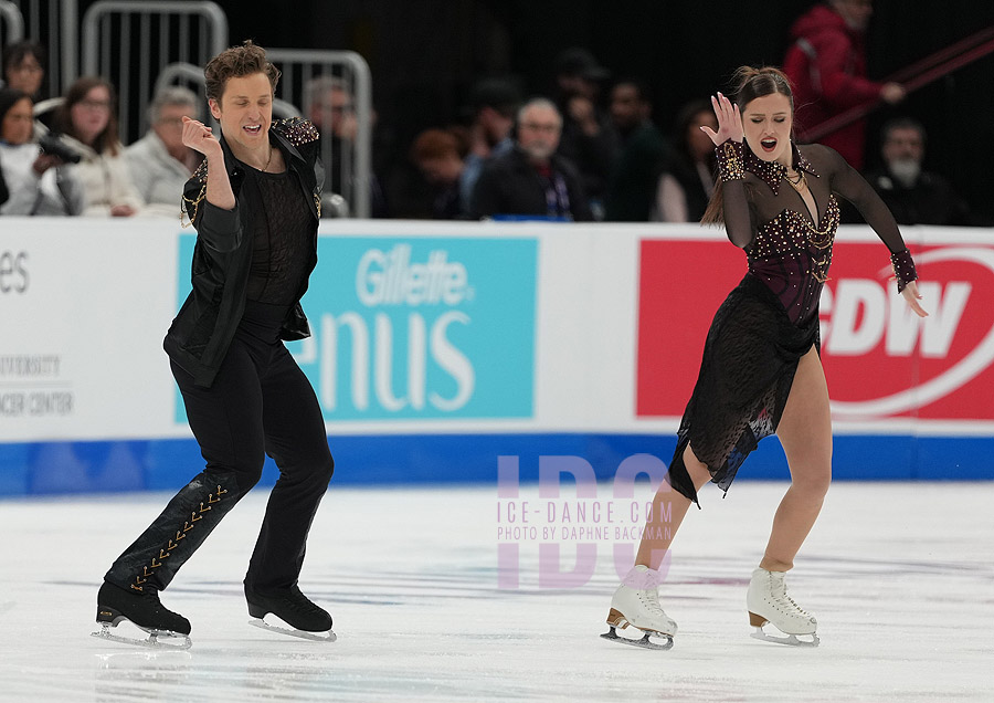 Christina Carreira & Anthony Ponomarenko