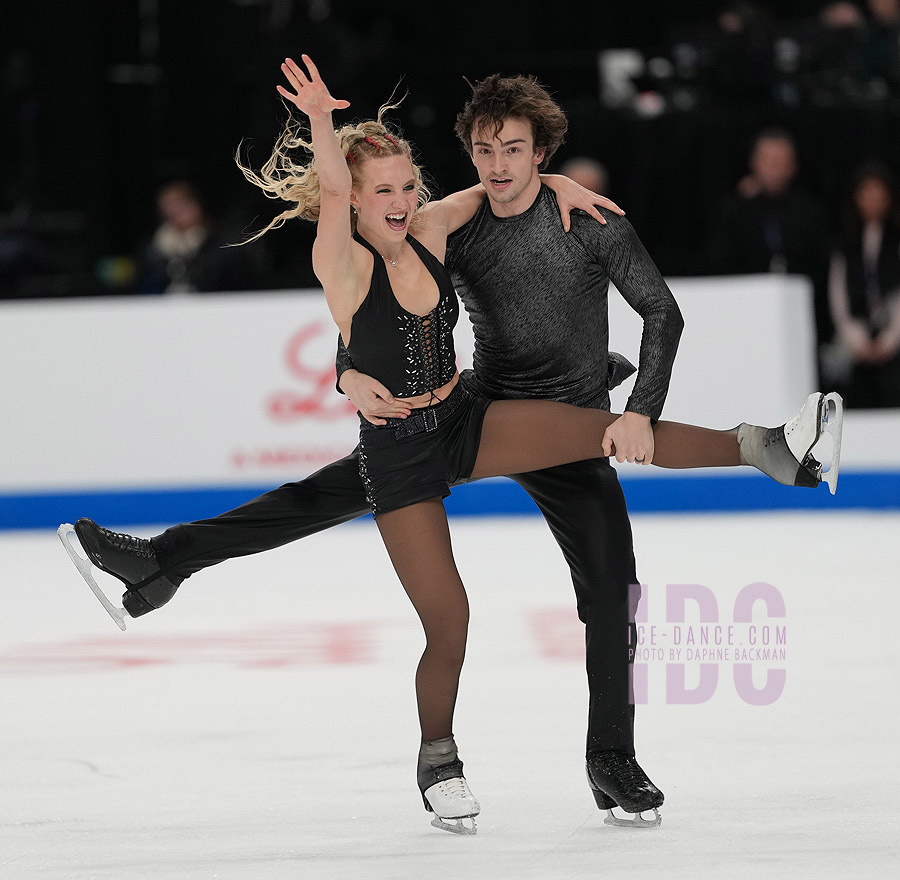 Eva Pate & Logan Bye