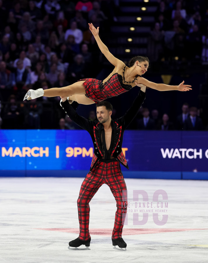 Lilah Fear & Lewis Gibson (GBR)