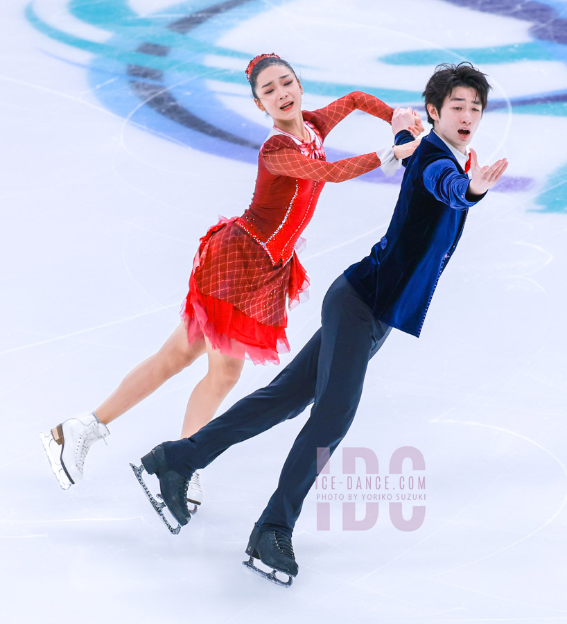 Yuxuan Xing & Han Wan Chau (HKG)