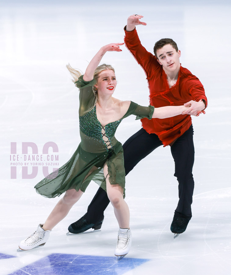 Jasmine Robertson & Chase Rohner (USA)
