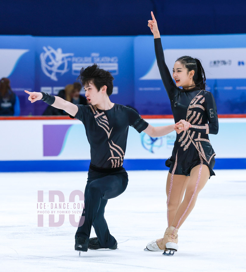 Yuxuan Xing & Han Wan Chau (HKG)