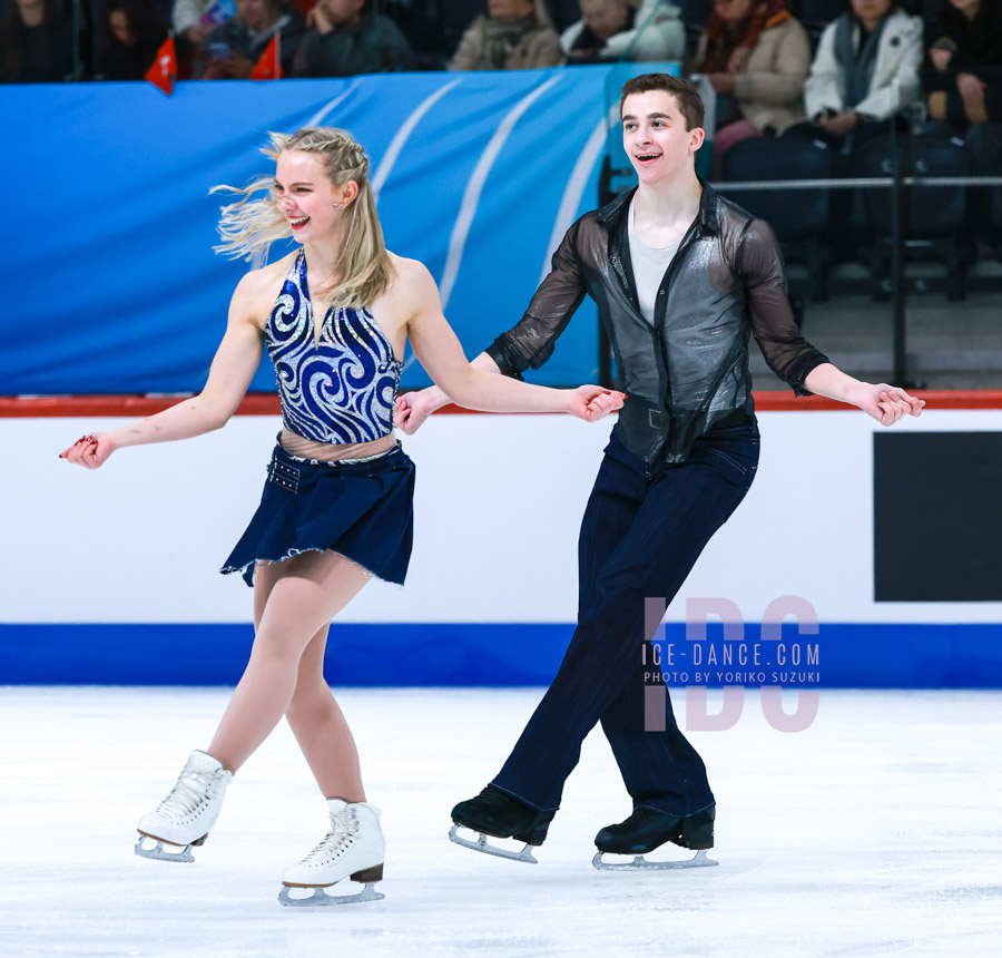 Jasmine Robertson & Chase Rohner (USA)