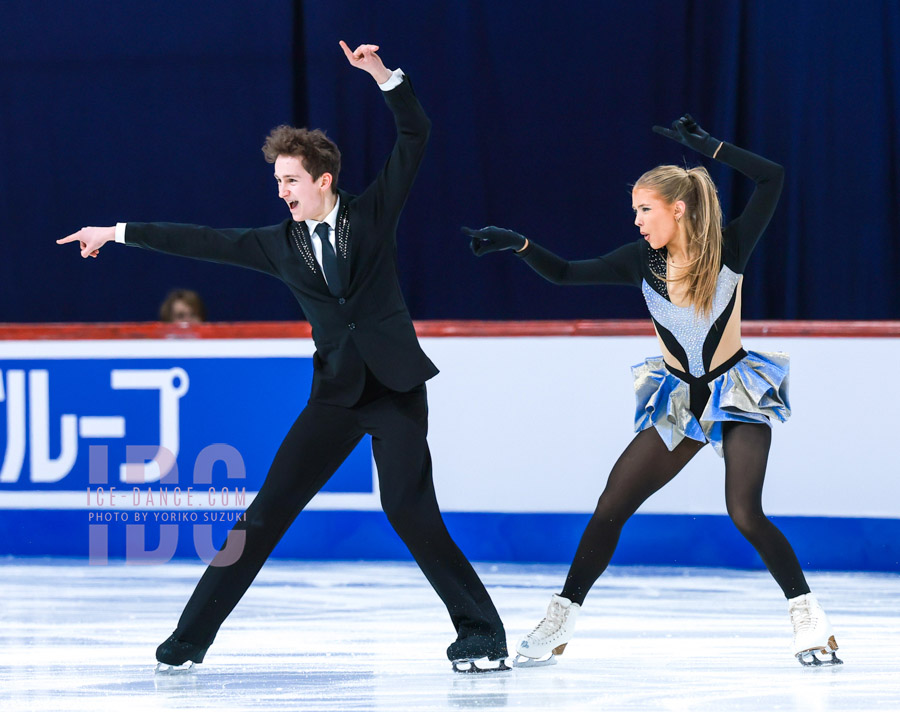 Mimi Marler Davies & Joseph Black (GBR)