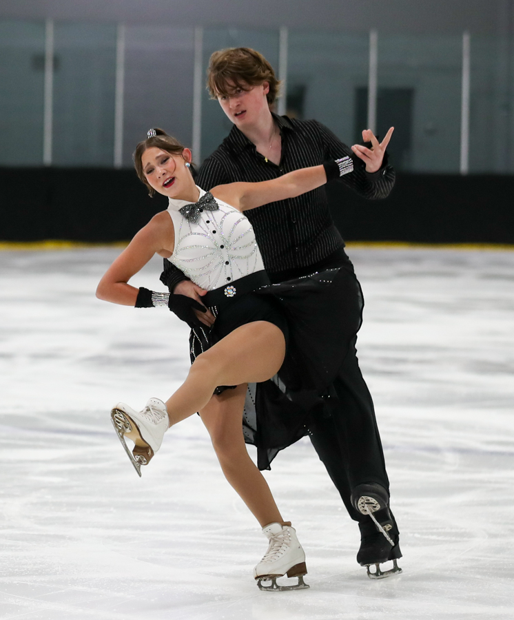Molli Taylorson & Steven Moore