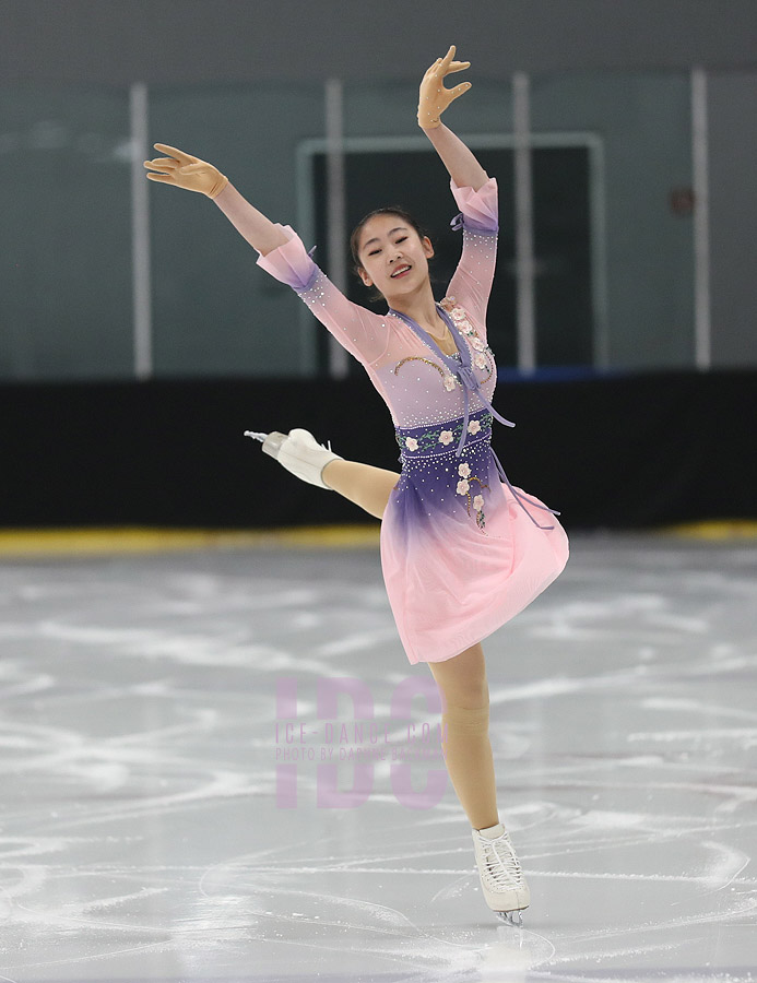 Laura Hu