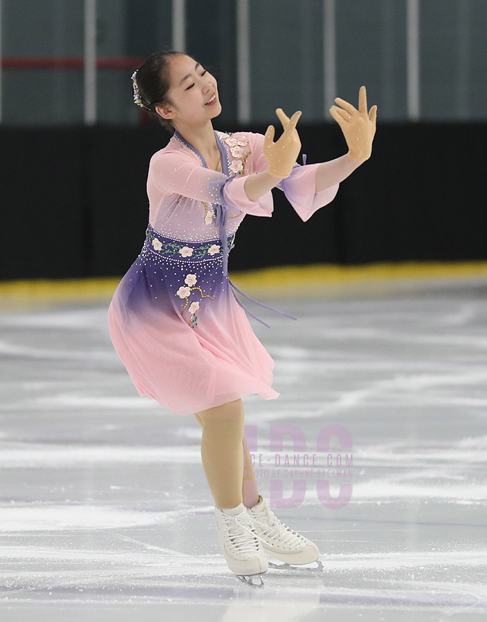 Laura Hu