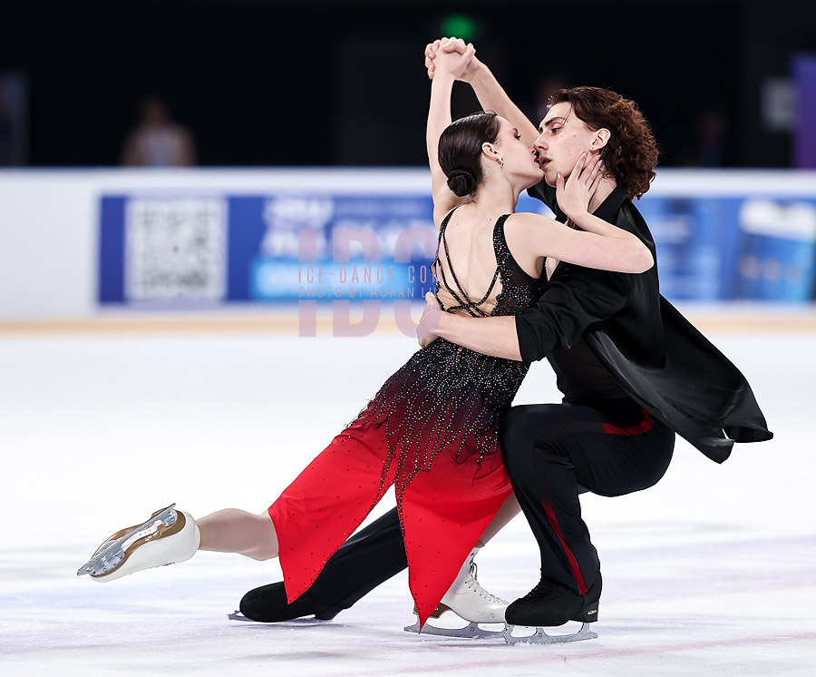 Jane Calhoun & Mark Zheltyshev (USA)
