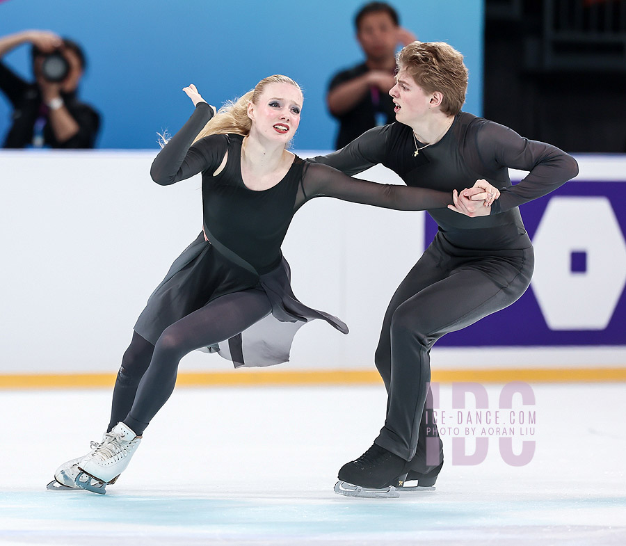 Annelise Stapert & Maxim Korotcov (USA)