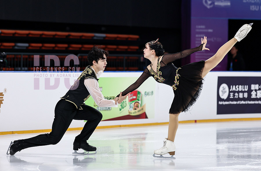 Ayumi Shibayama & Tomoki Kimura (JPN)