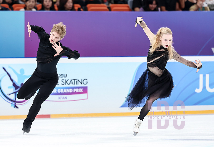 Annelise Stapert & Maxim Korotcov (USA)