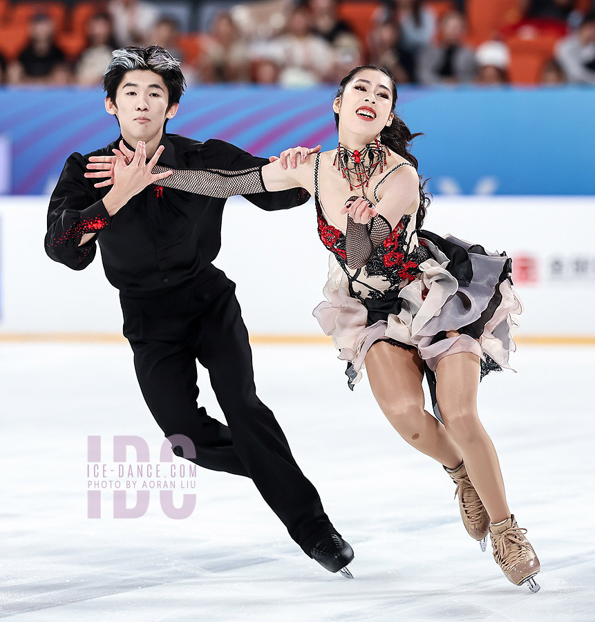 Shanjie Yin & Shirui Yang (CHN)