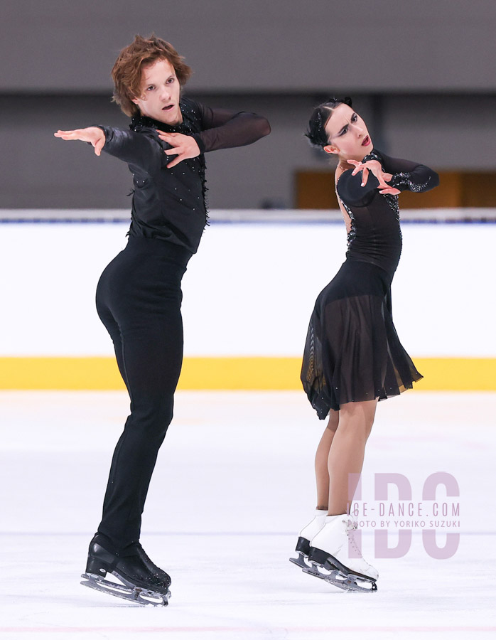 Katarina Wolfkostin & Dimitry Tsarevski (USA)
