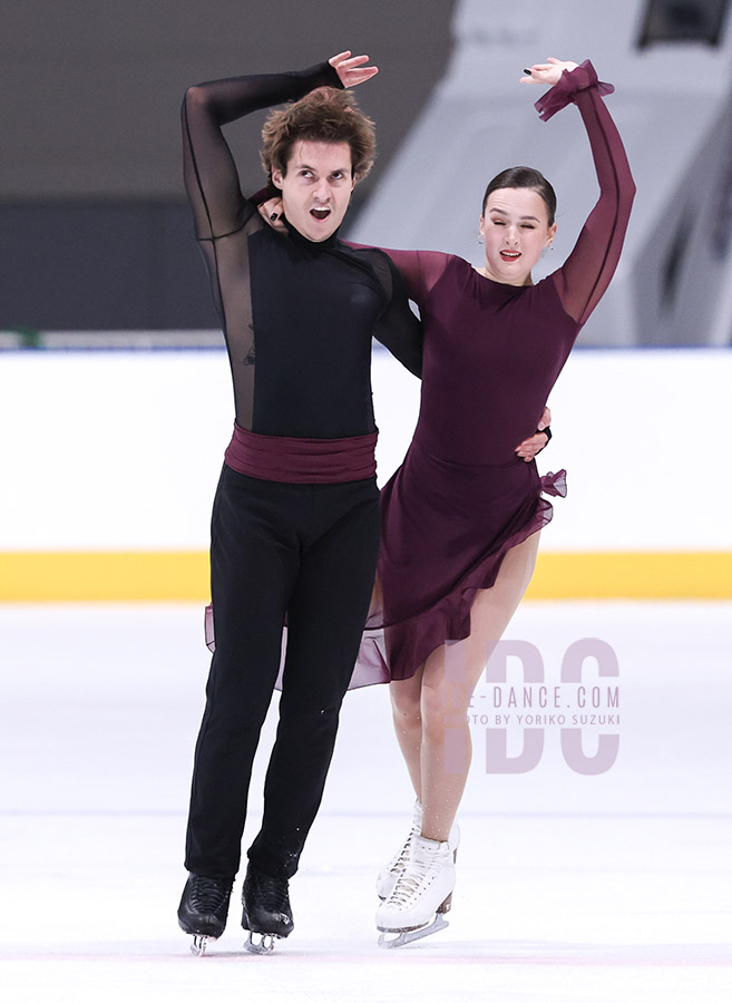 Ekaterina Andreeva & Dzmitryi Blinou (AIN1)