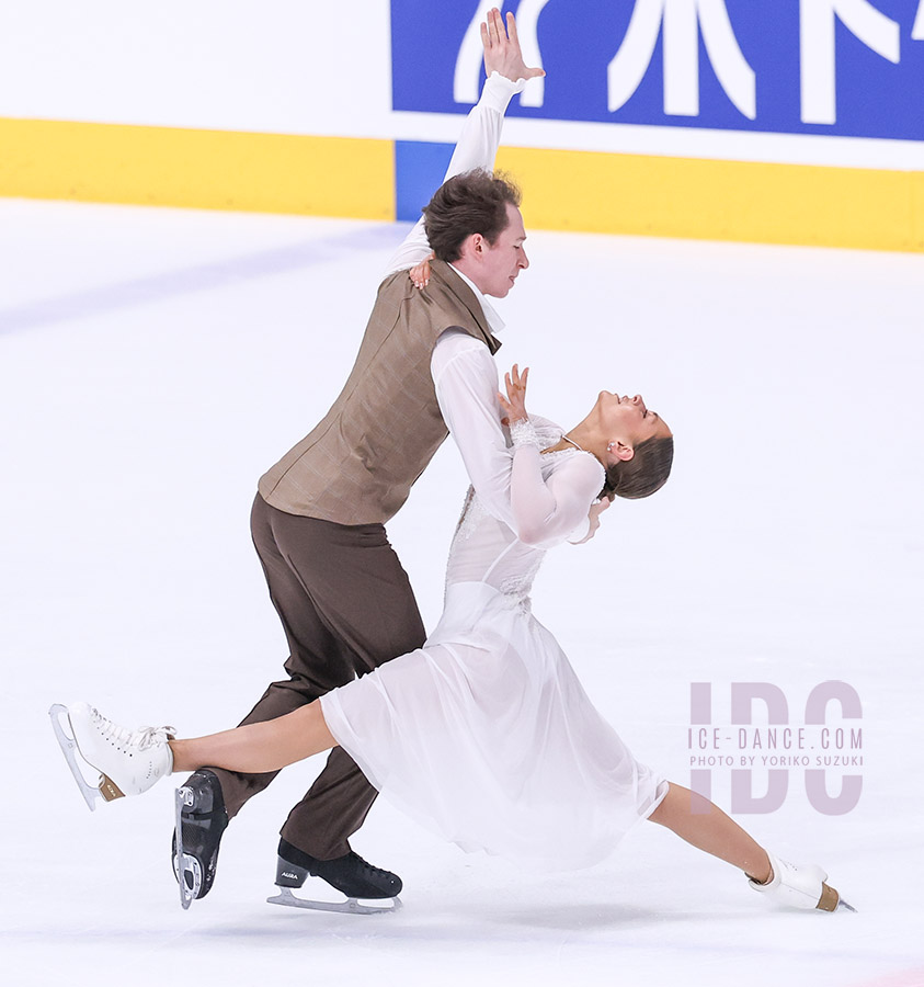 Elizaveta Pasechnik & Dario Cirisano (AIN2)