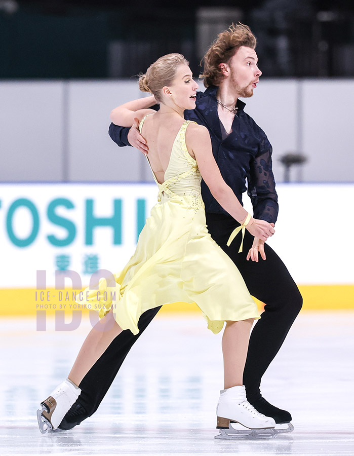 Ekaterina Mironova & Evgenii Ustenko (AIN2)