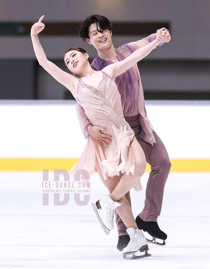 Rika Kihira & Shingo Nishiyama (JPN)