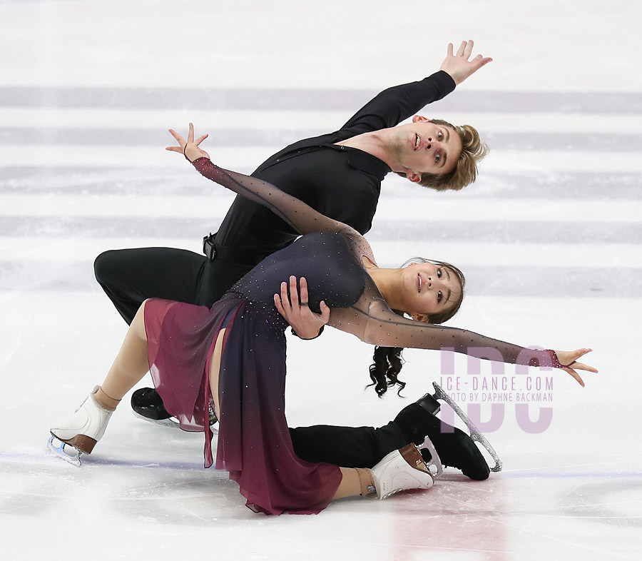 Apple Lee & Max Aydelott