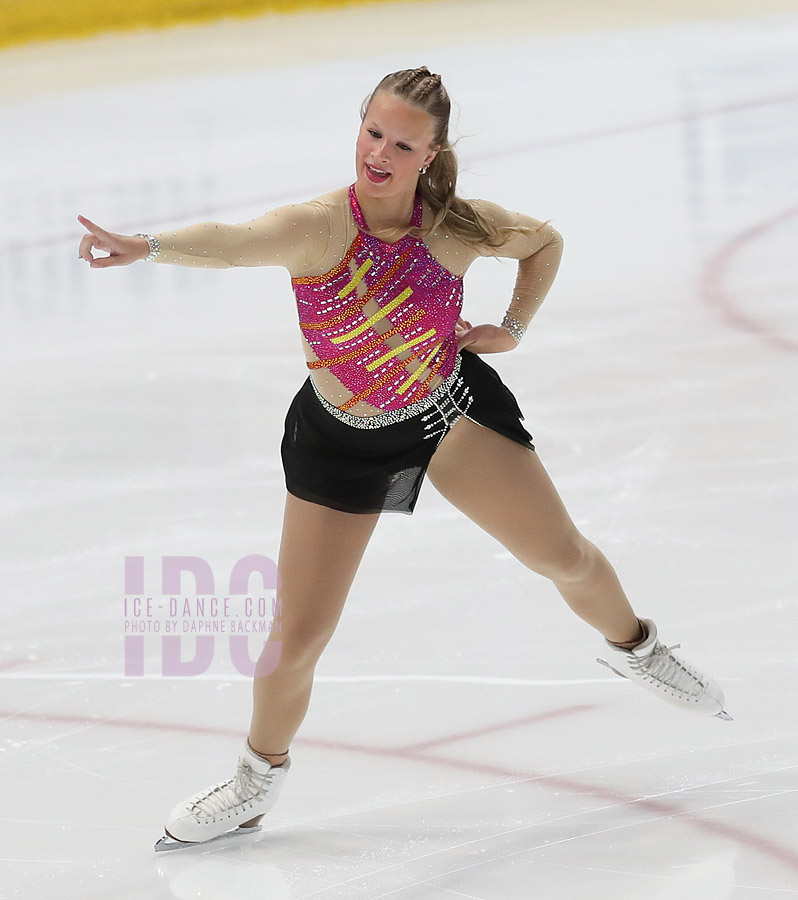 Isabelle Fowler