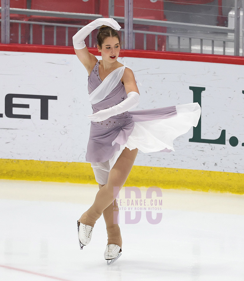 Anna Tonyushkin