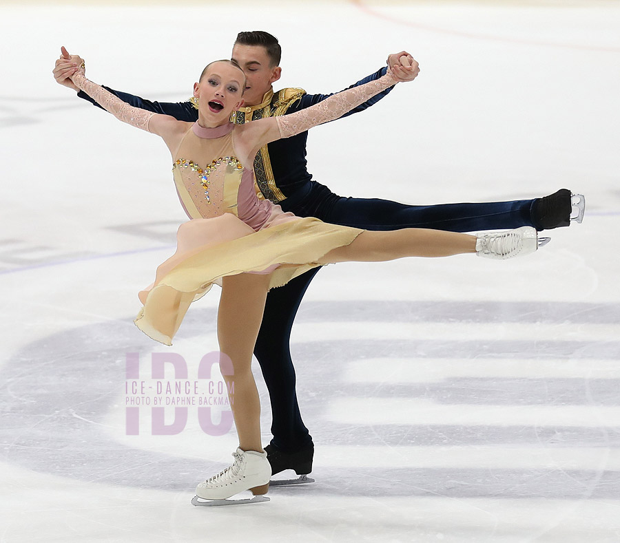 Kayla Bowman & Logan Bowman (CAN)